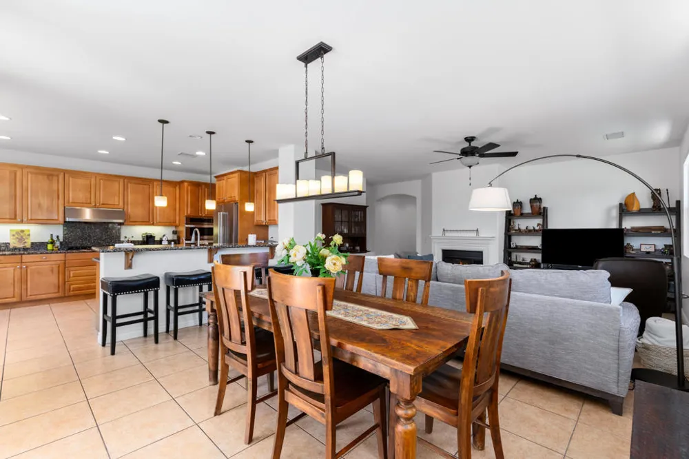 240 Paseo Vista Circle Palm Desert, CA 92260