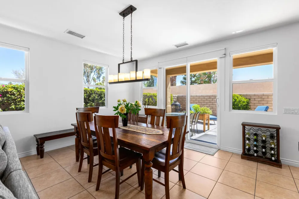 240 Paseo Vista Circle Palm Desert, CA 92260