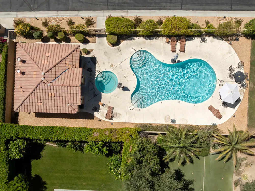 240 Paseo Vista Circle Palm Desert, CA 92260