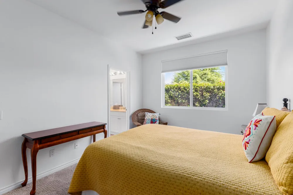 240 Paseo Vista Circle Palm Desert, CA 92260