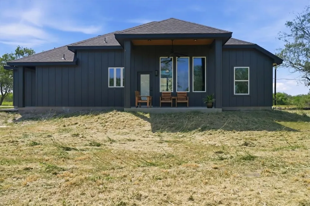 416 Stephens Loop Mathis, TX 78368