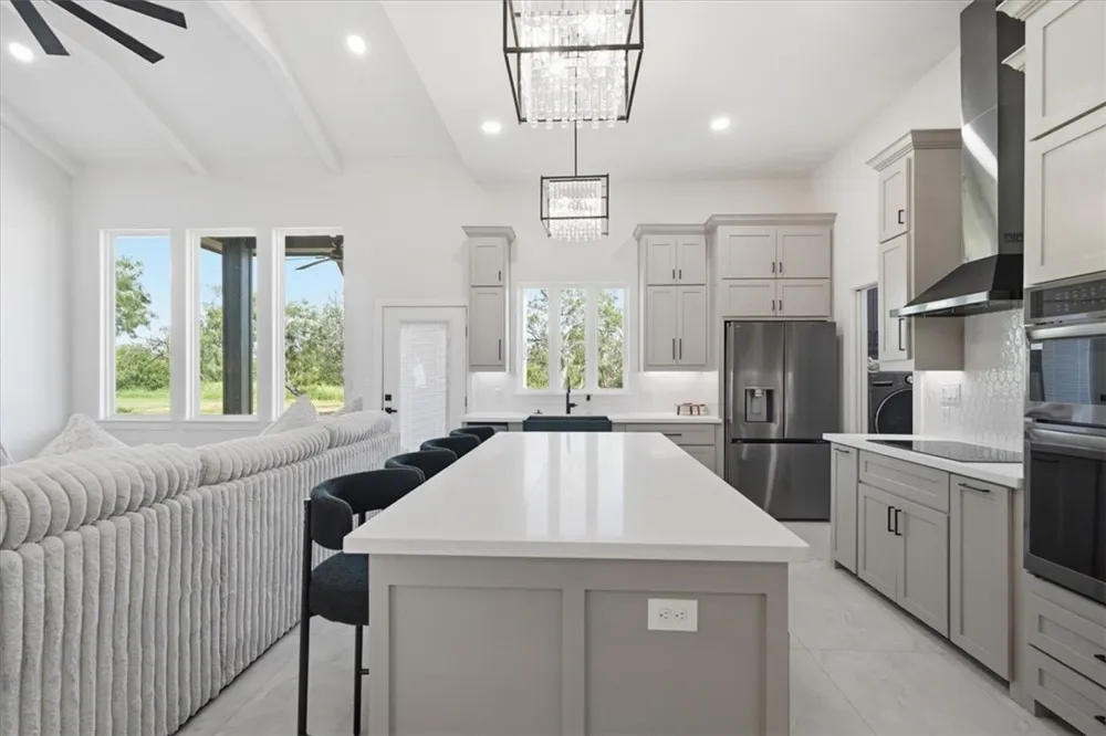 416 Stephens Loop Mathis, TX 78368