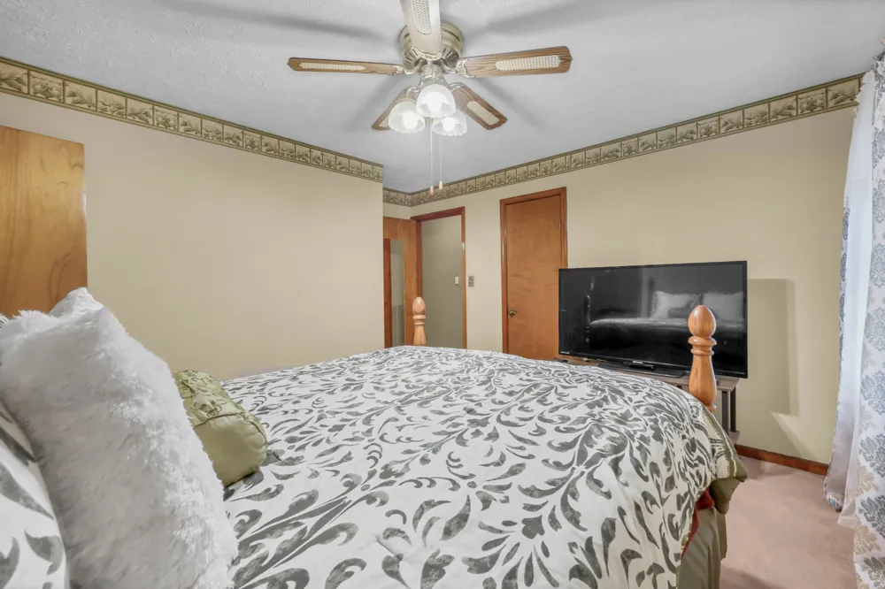 118 S Campbell St Hopkinsville, KY 42240