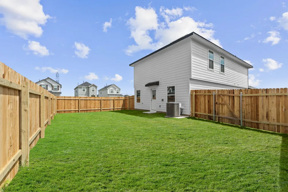 200 Varner Way Maxwell, TX 78656