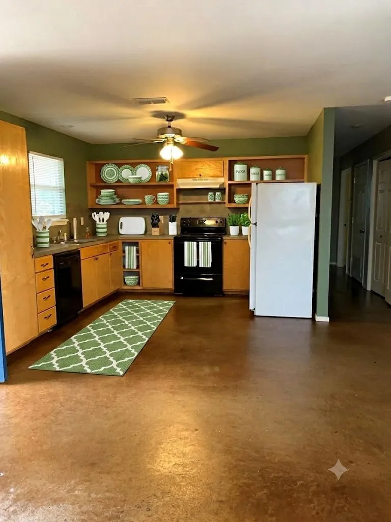 258 Private Road 7422 Hawkins, TX 75765