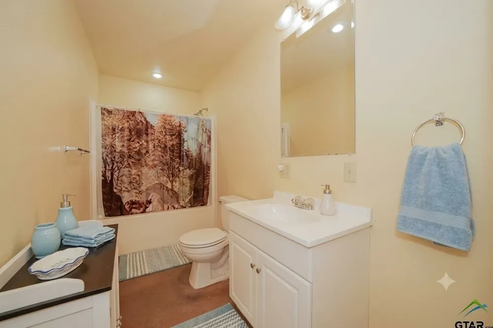 258 Private Road 7422 Hawkins, TX 75765