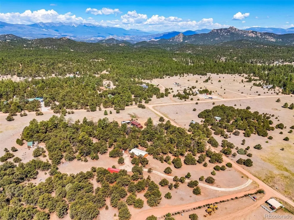 1576 I Path Cotopaxi, CO 81223