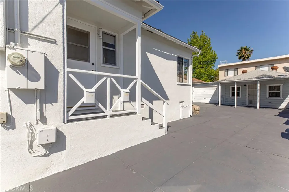 4116 Briggs Avenue Montrose, CA 91020