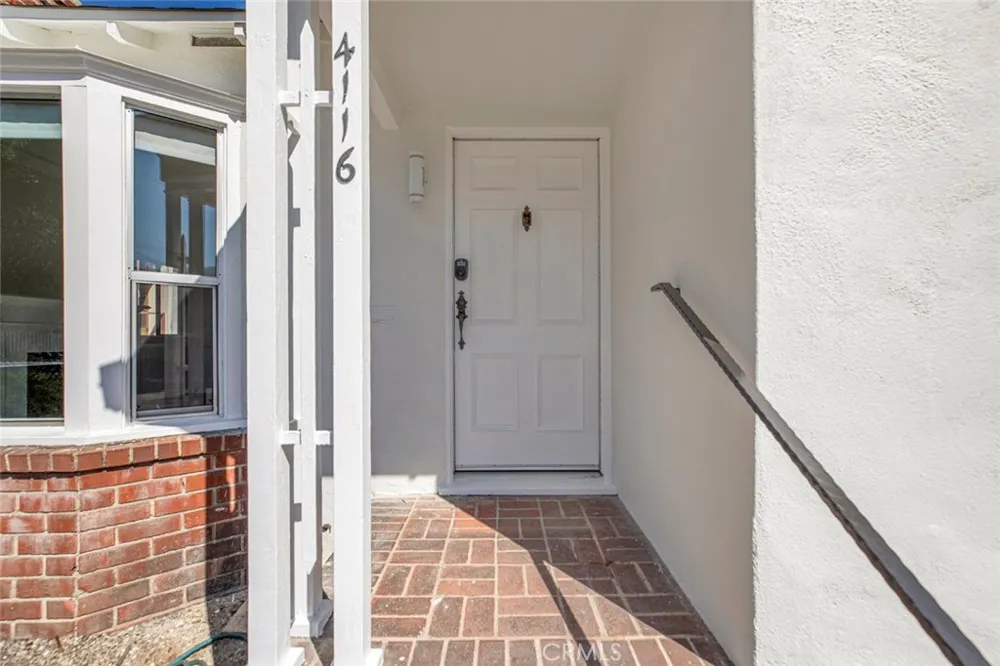 4116 Briggs Avenue Montrose, CA 91020