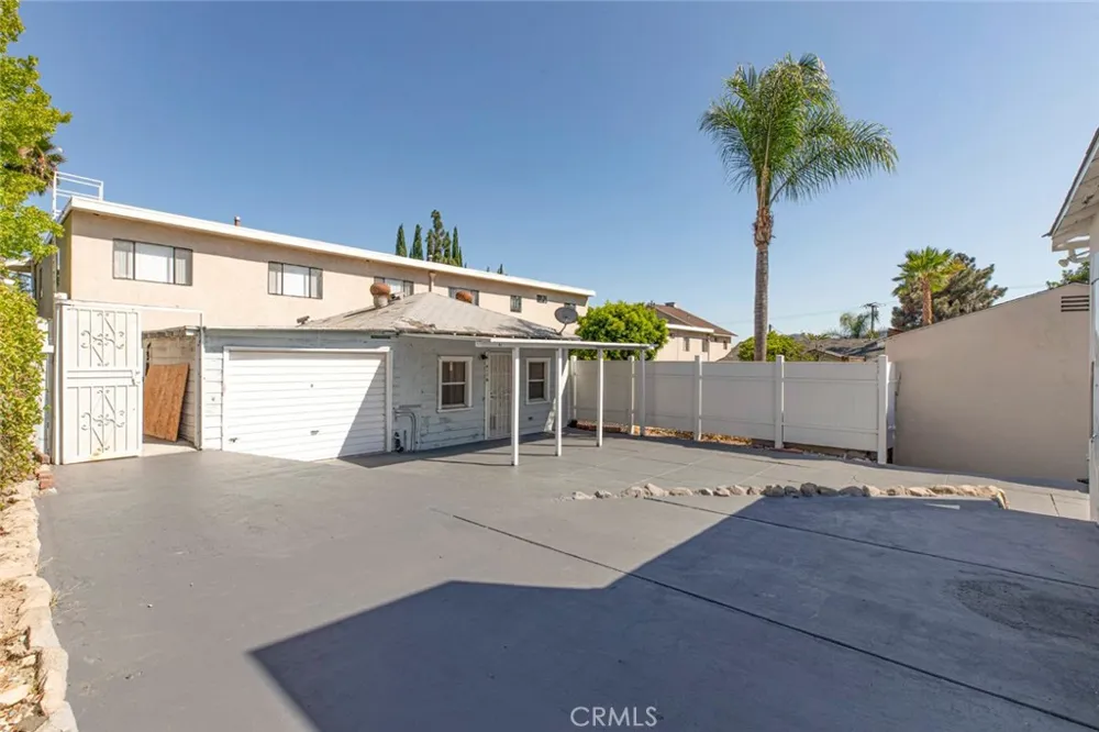 4116 Briggs Avenue Montrose, CA 91020