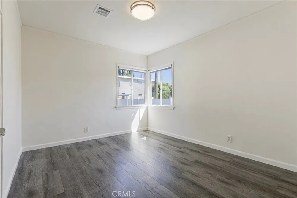 4116 Briggs Avenue Montrose, CA 91020
