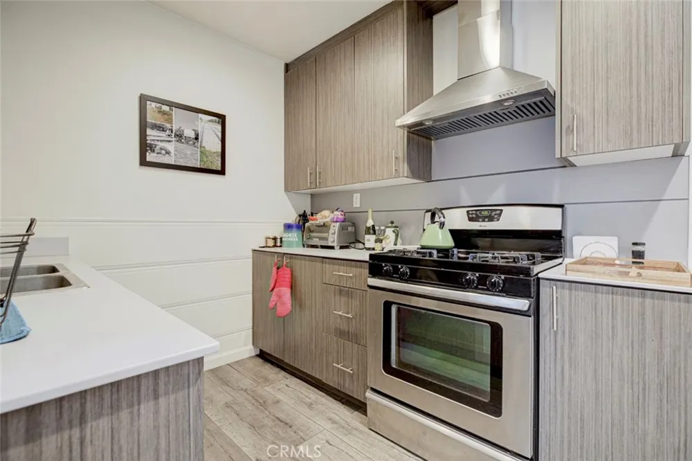 4116 Briggs Avenue Montrose, CA 91020