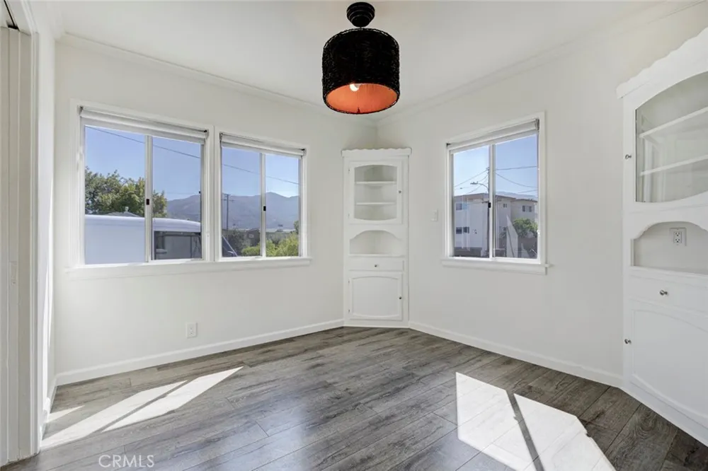 4116 Briggs Avenue Montrose, CA 91020