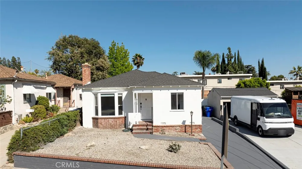 4116 Briggs Avenue Montrose, CA 91020