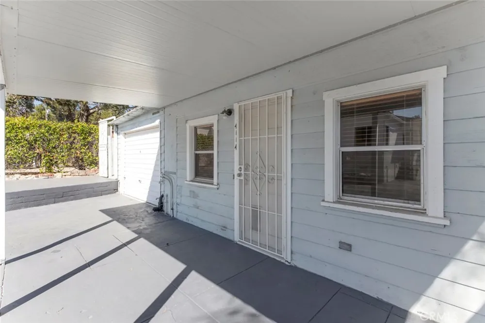 4116 Briggs Avenue Montrose, CA 91020