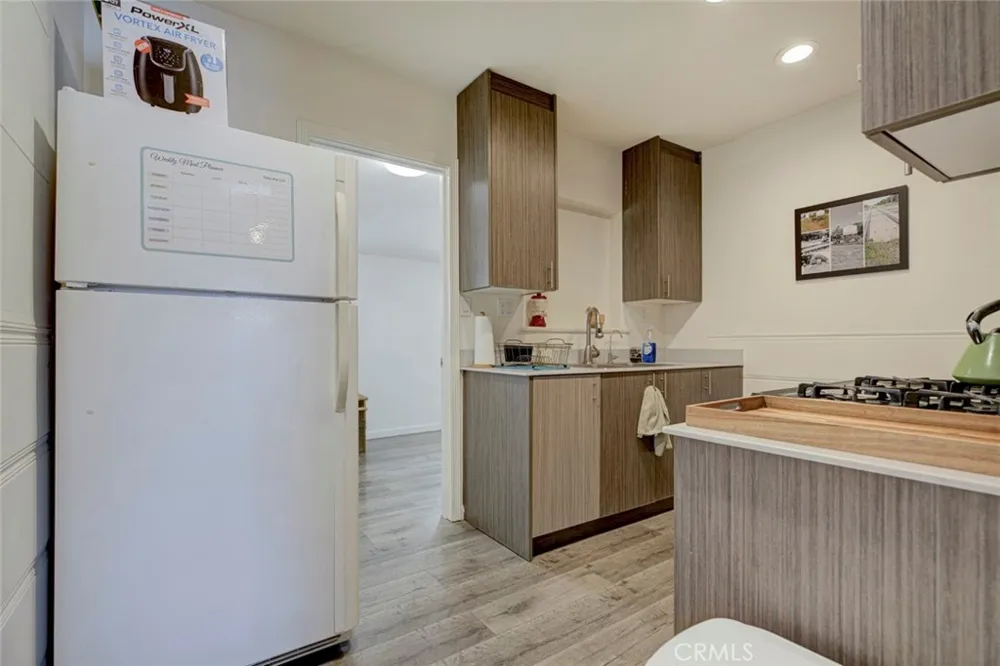 4116 Briggs Avenue Montrose, CA 91020