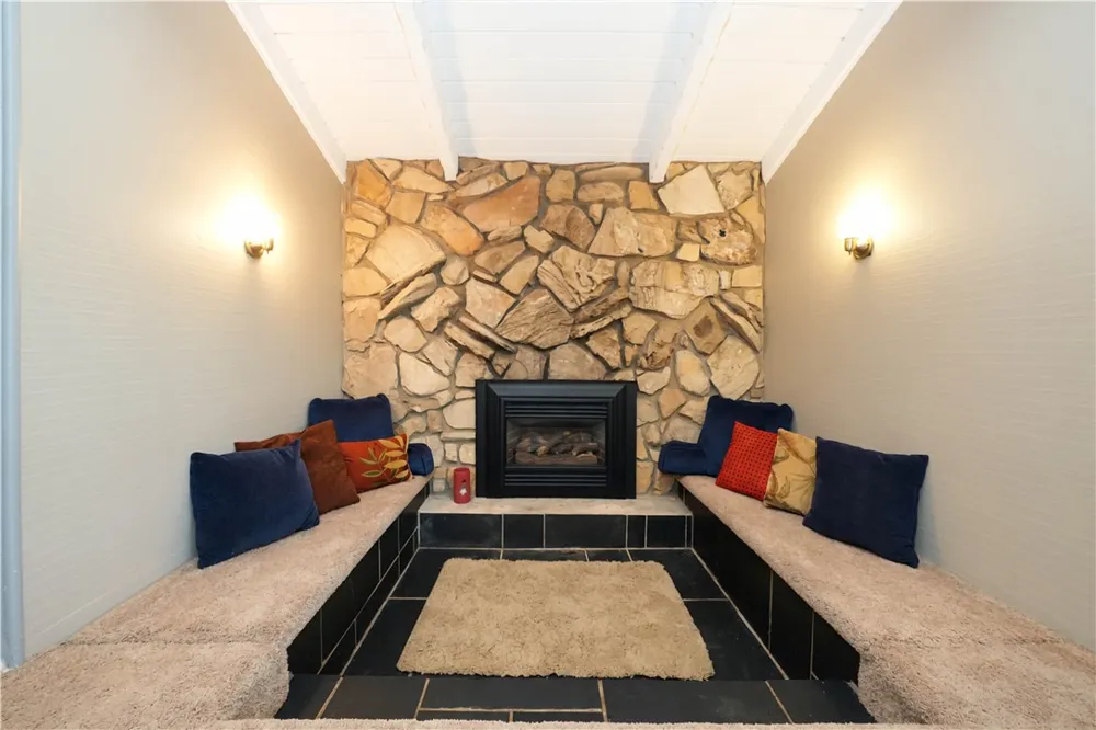 7760 Valle Ave. Atascadero, CA 93422