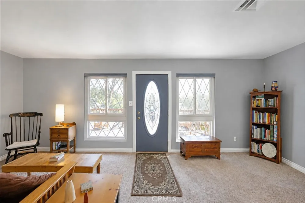7760 Valle Ave. Atascadero, CA 93422