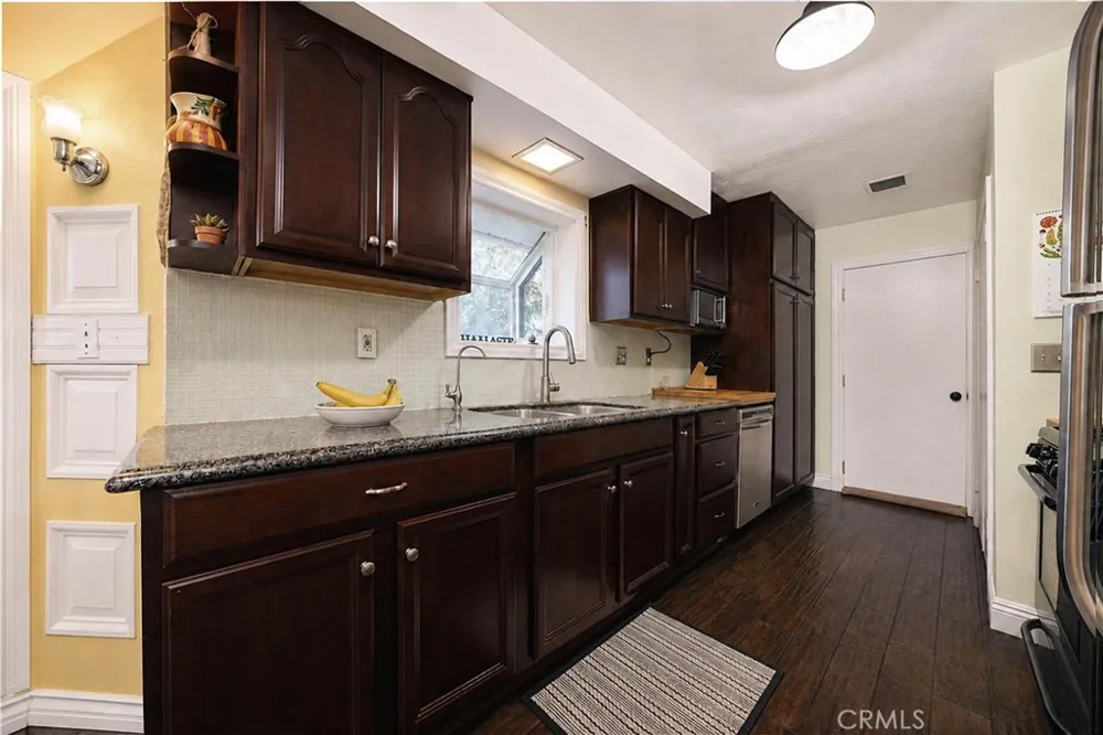 7760 Valle Ave. Atascadero, CA 93422