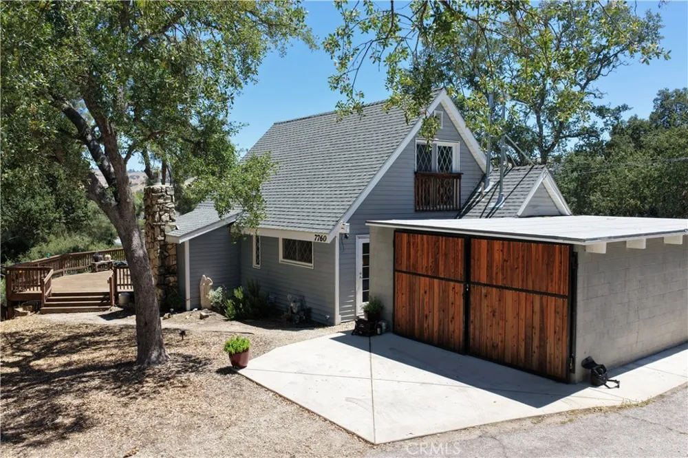 7760 Valle Ave. Atascadero, CA 93422