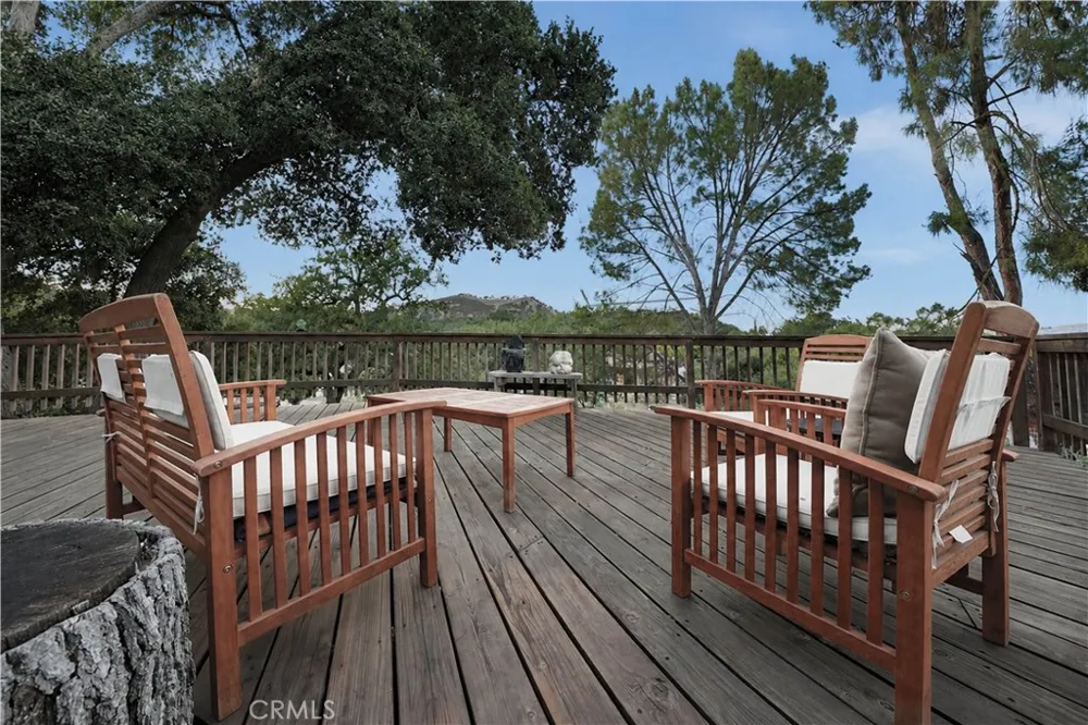 7760 Valle Ave. Atascadero, CA 93422