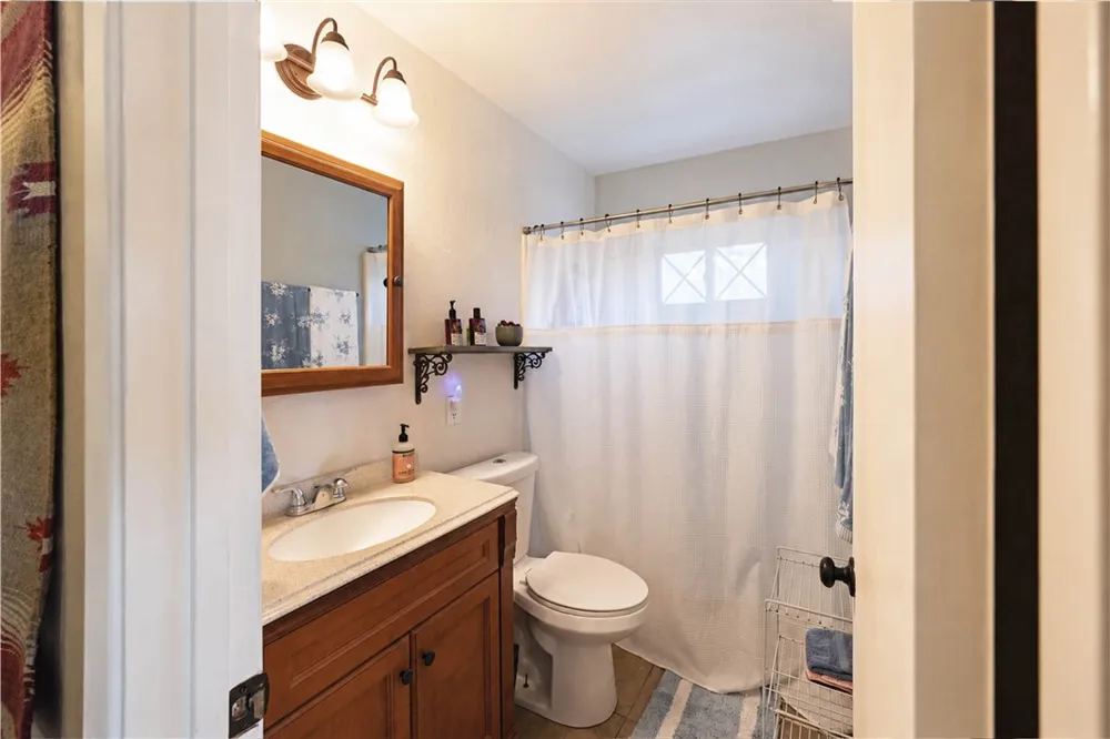 7760 Valle Ave. Atascadero, CA 93422