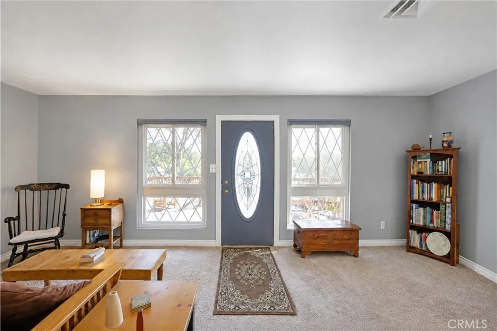 7760 Valle Ave. Atascadero, CA 93422