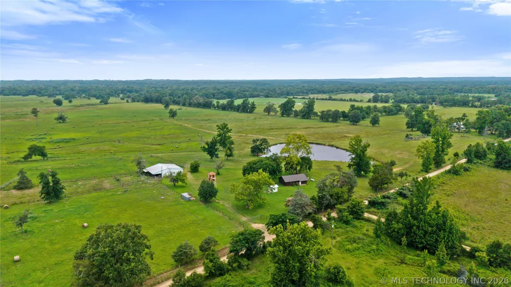 447 Pink Gladiola Broken Bow, OK 74728