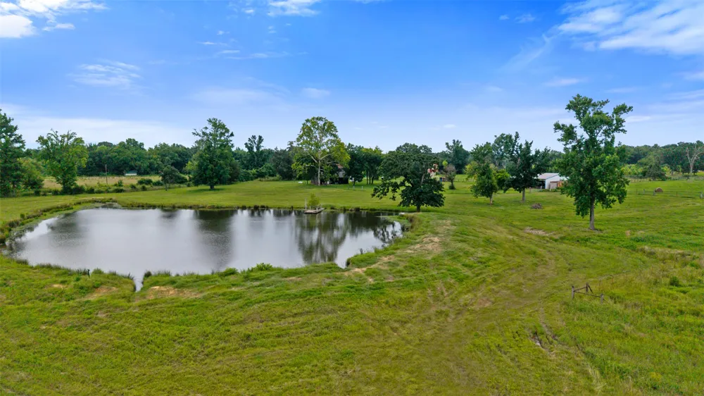 447 Pink Gladiola Broken Bow, OK 74728