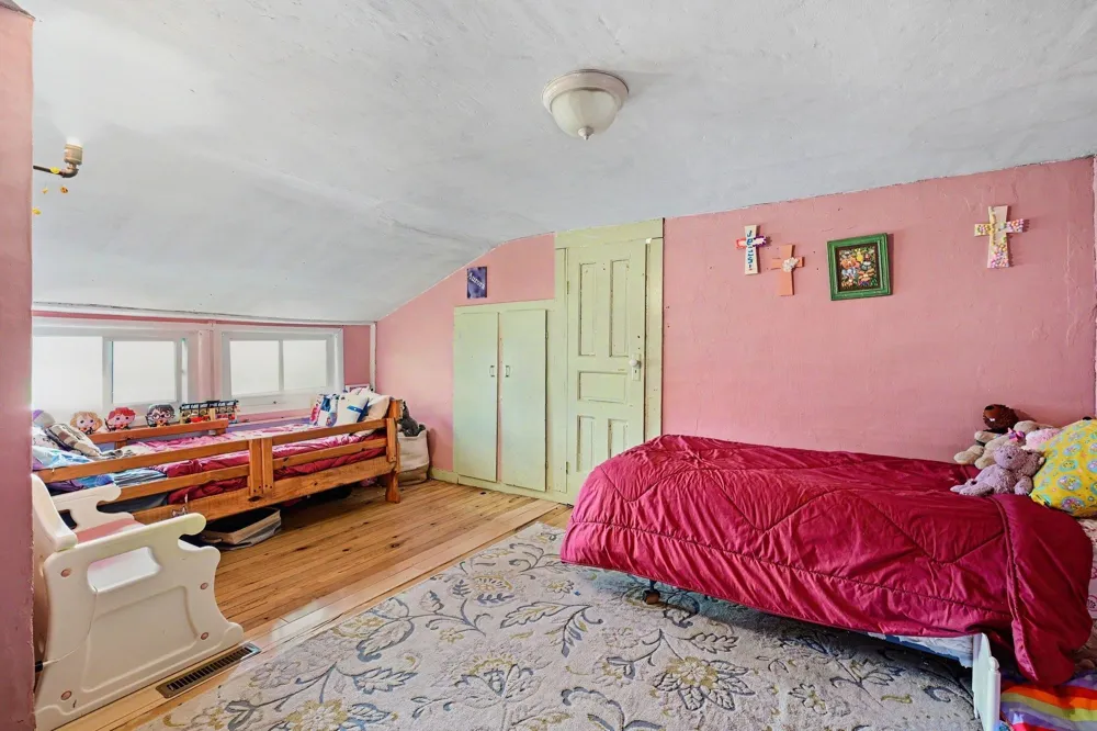 7615 Pleasant Hill Road Banks Township, MI 49729