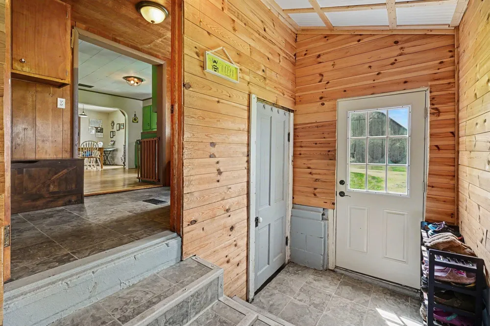 7615 Pleasant Hill Road Banks Township, MI 49729