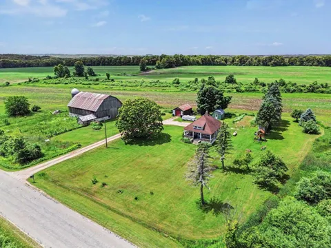 7615 Pleasant Hill Road