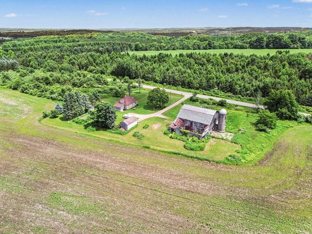7615 Pleasant Hill Road Banks Township, MI 49729