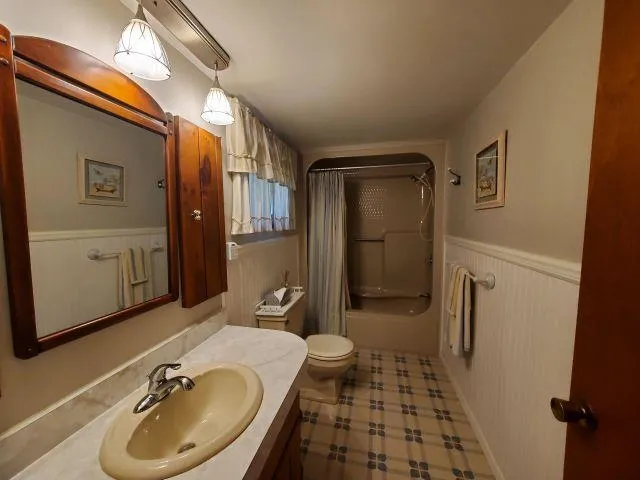200 McDonald Drive Markey Township, MI 48629