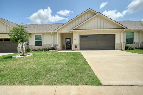 6111 Hamilton Meadows Way