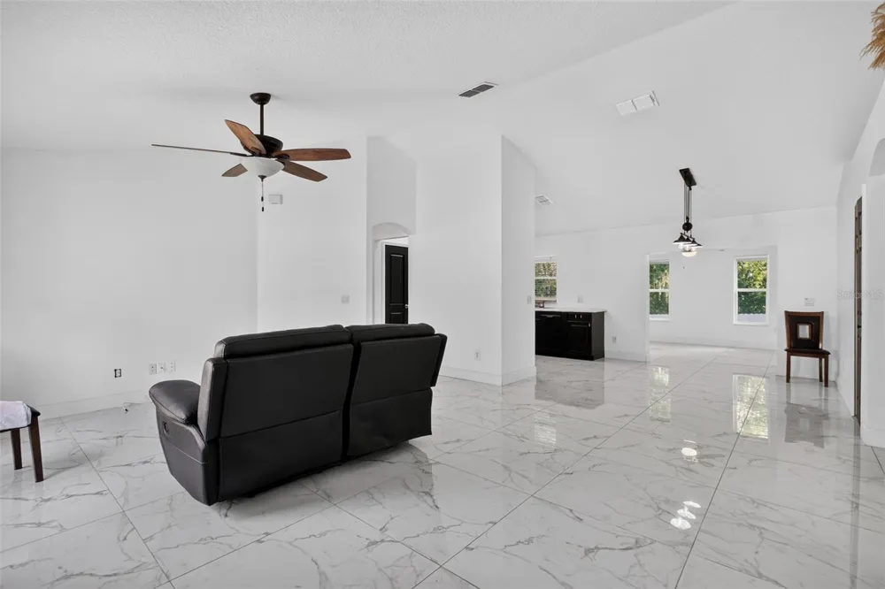 1865 15TH STREET Orange City, FL 32763