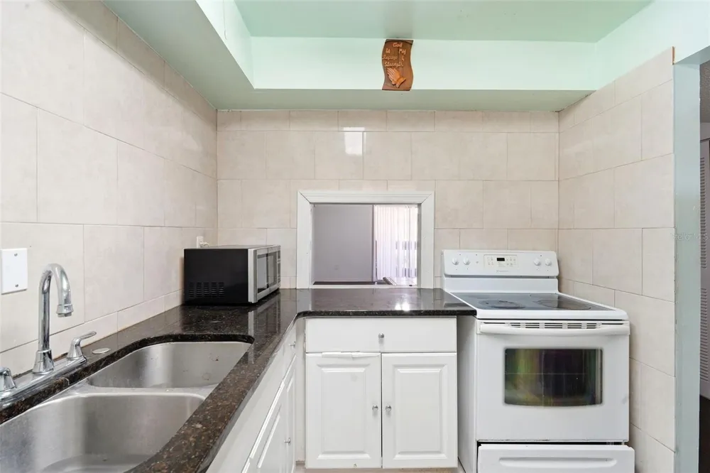 2868 POWERS DRIVE #177 Orlando, FL 32818