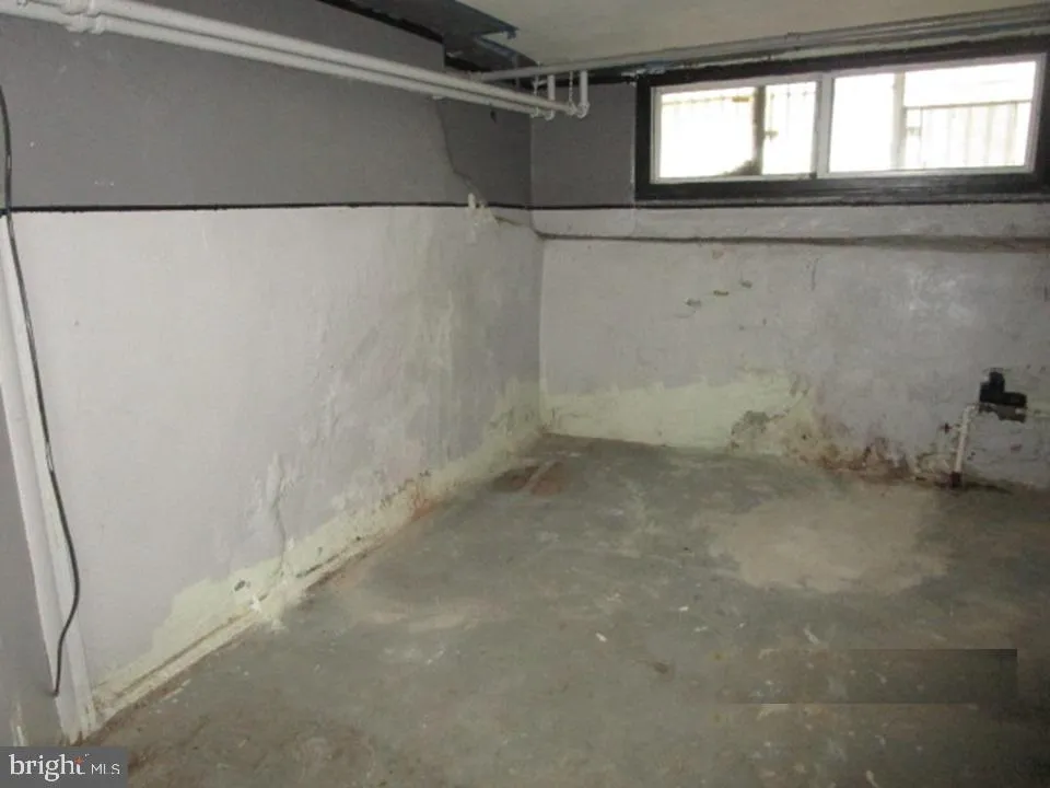 6126 11TH STREET Philadelphia, PA 19141