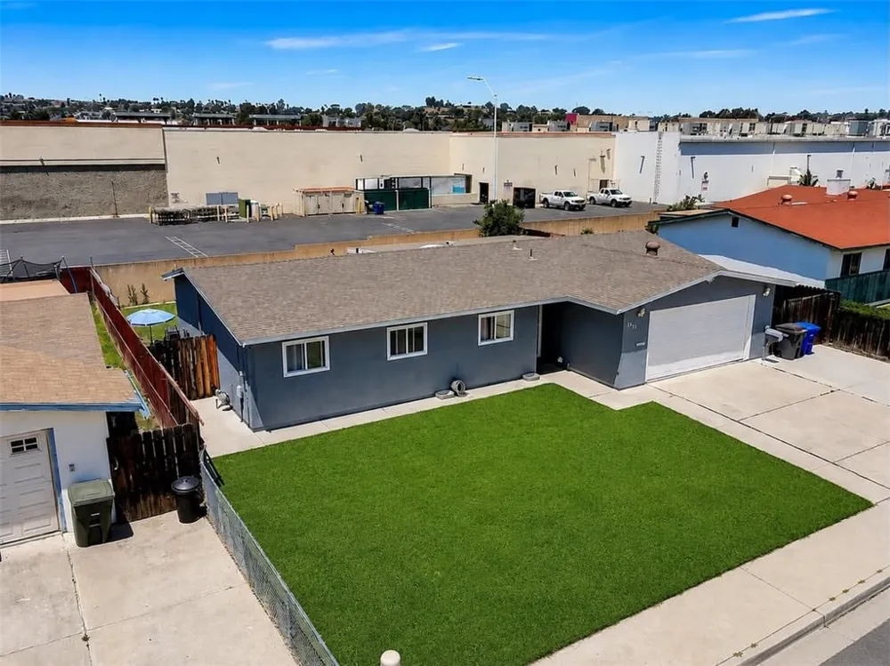 910 Saint George Court Spring Valley, CA 91977