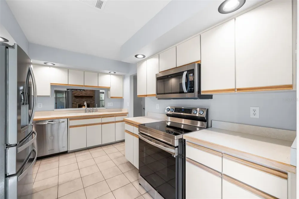 1767 SE 27TH LOOP ocala, FL 34471