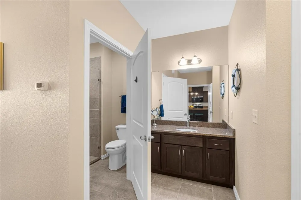 9900 Northshore Boulevard #3108 Corsicana, TX 75109