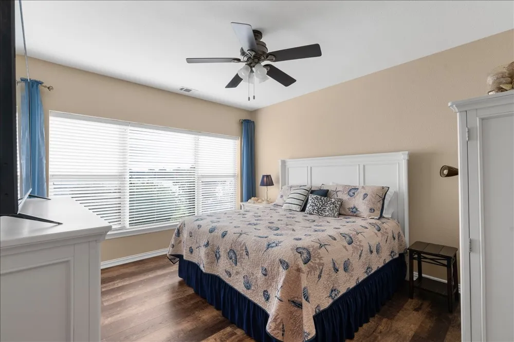 9900 Northshore Boulevard #3108 Corsicana, TX 75109