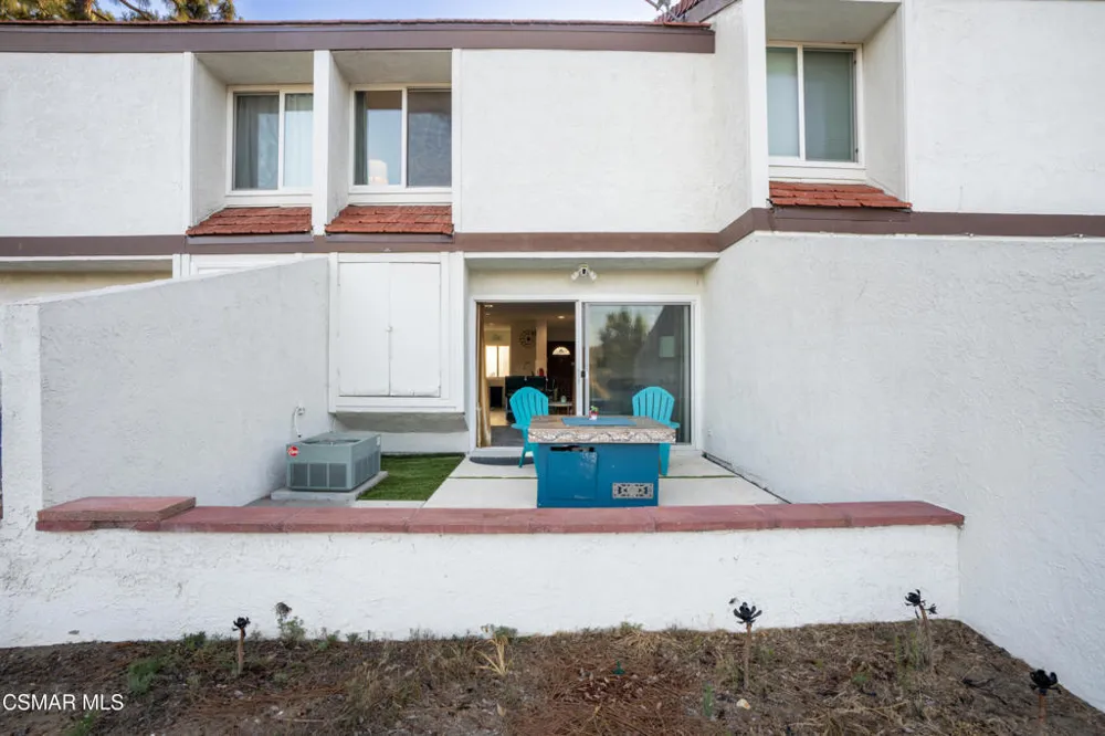 744 Tuolumne Avenue Thousand Oaks, CA 91360