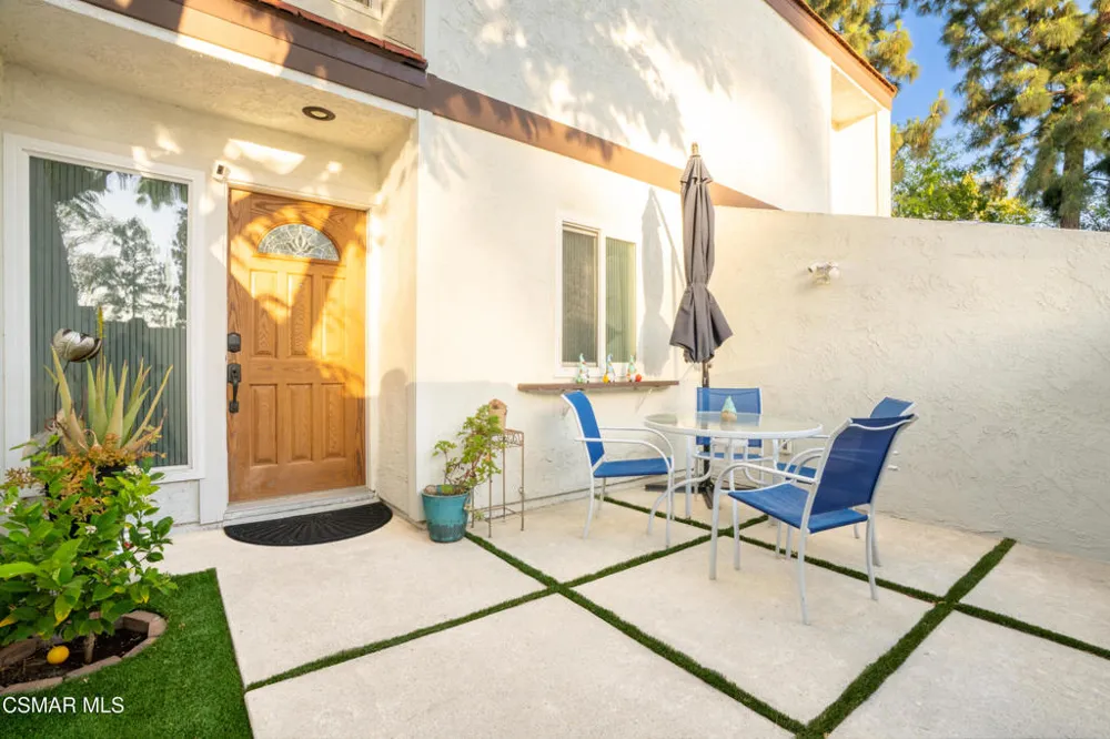 744 Tuolumne Avenue Thousand Oaks, CA 91360
