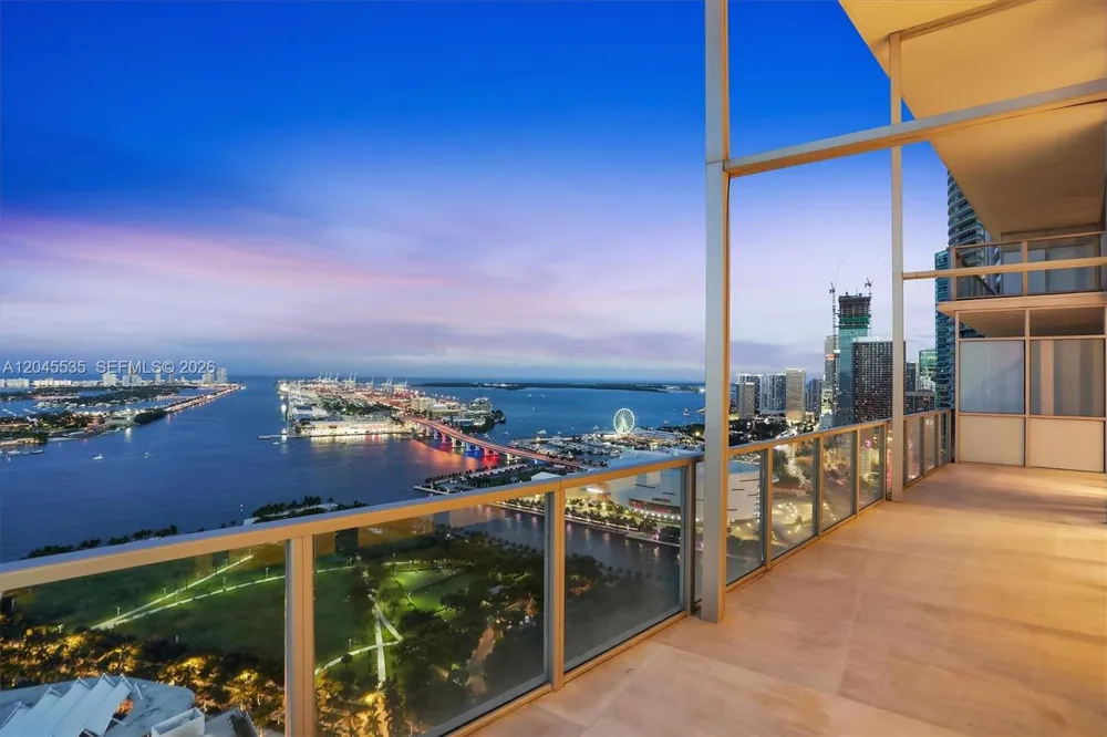 1100 Biscayne Blvd #3906 Miami, FL 33132