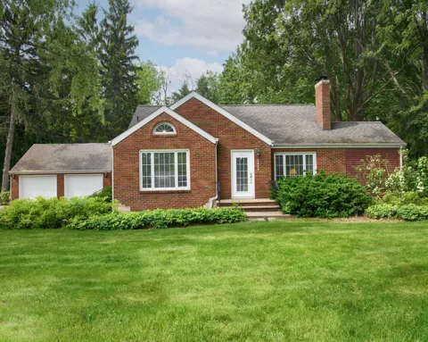 2429 W John Beers Road