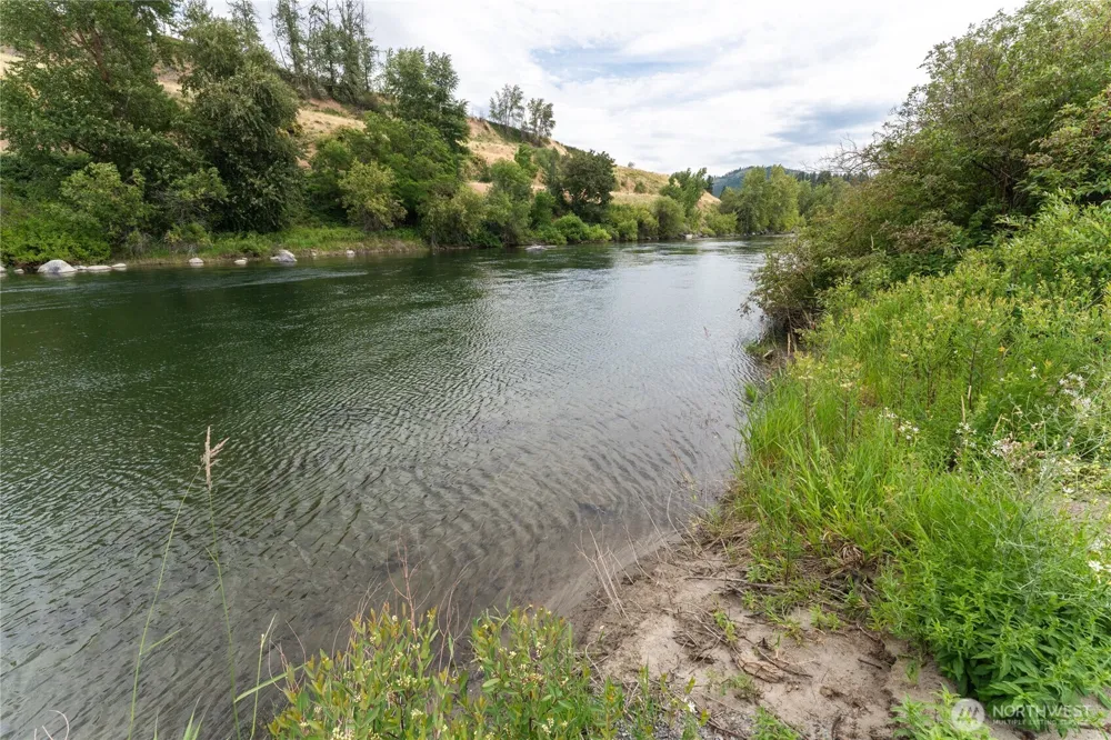 52 Still Lane Peshastin, WA 98847