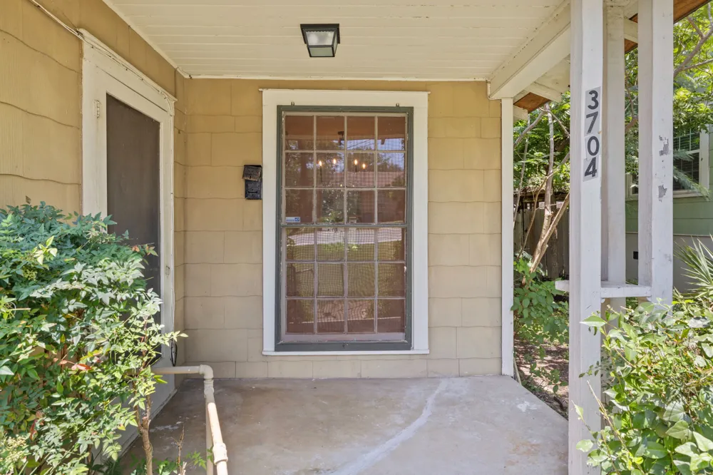3704 Cherrywood Road Austin, TX 78722