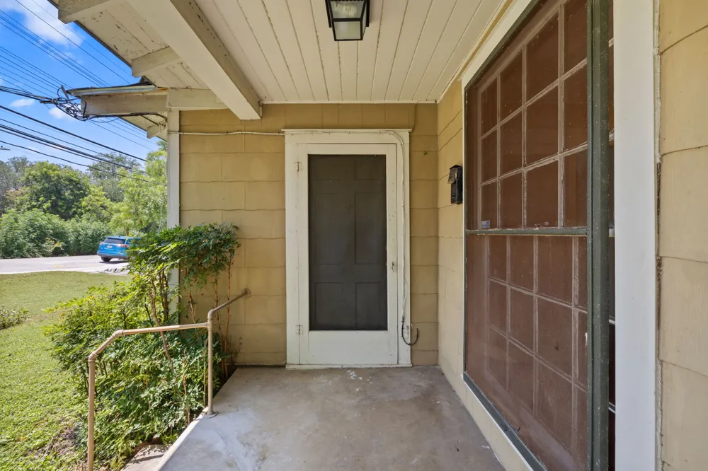 3704 Cherrywood Road Austin, TX 78722