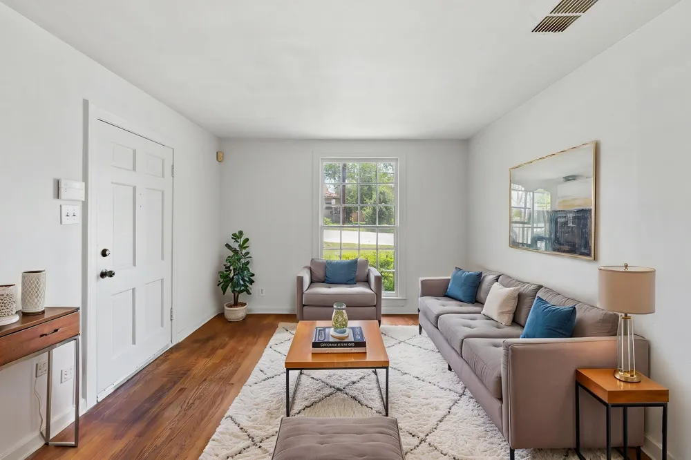 3704 Cherrywood Road Austin, TX 78722